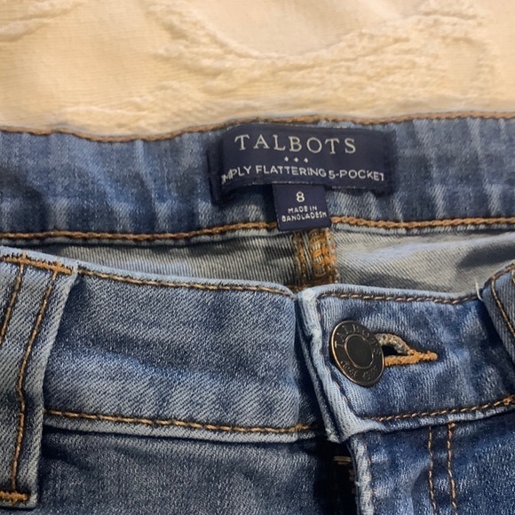 Talbots light medium wash 5 pocket jeans size 8 straight stretch - Picture 1 of 5